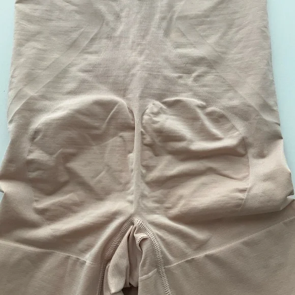 SPANX Oncore High-Waist Shaping Shorts in Light Nude - Picture 5 of 10